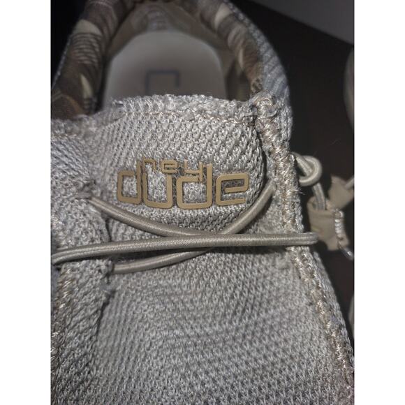 Hey Dude Slip On Shoes Mens Size 8 Wally Sox Casual Mesh Shoes Beige - Picture 8 of 16